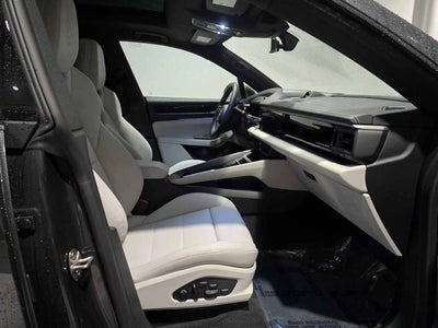 2025 Porsche Macan Macan 4S Electric