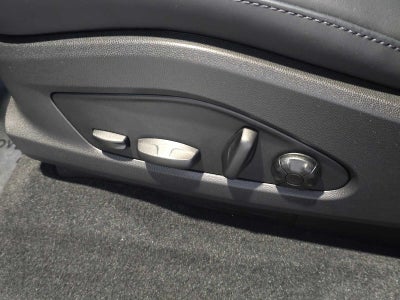 2026 Porsche Macan Electric Turbo