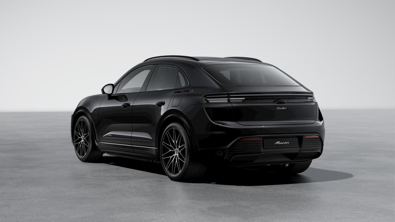 2025 Porsche Macan Macan Turbo Electric