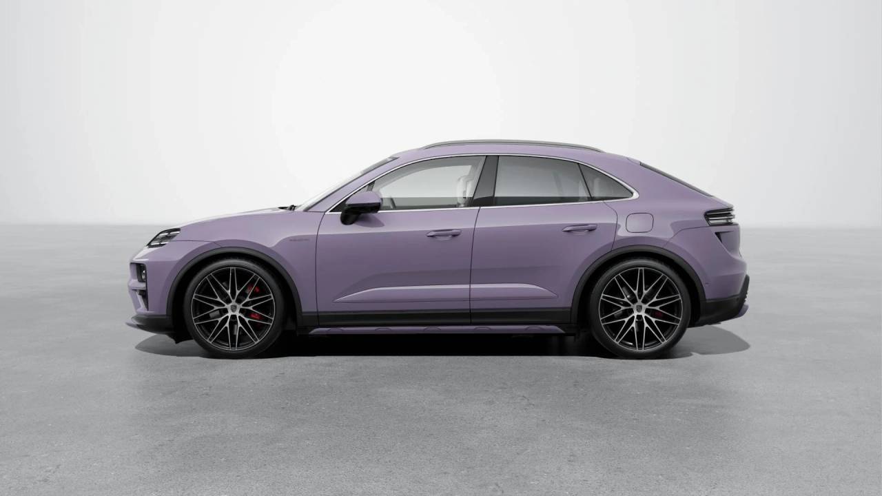 2025 Porsche Macan Electric Turbo