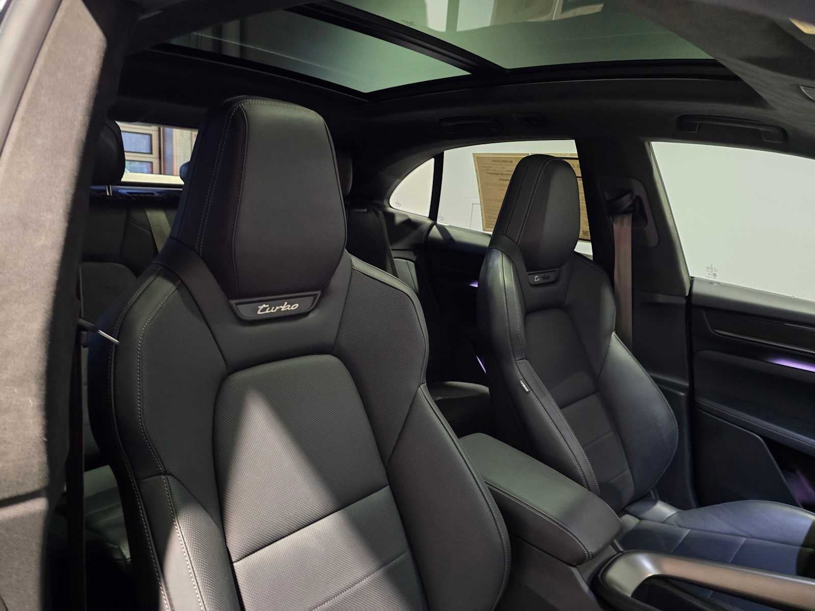 2025 Porsche Macan Electric Turbo