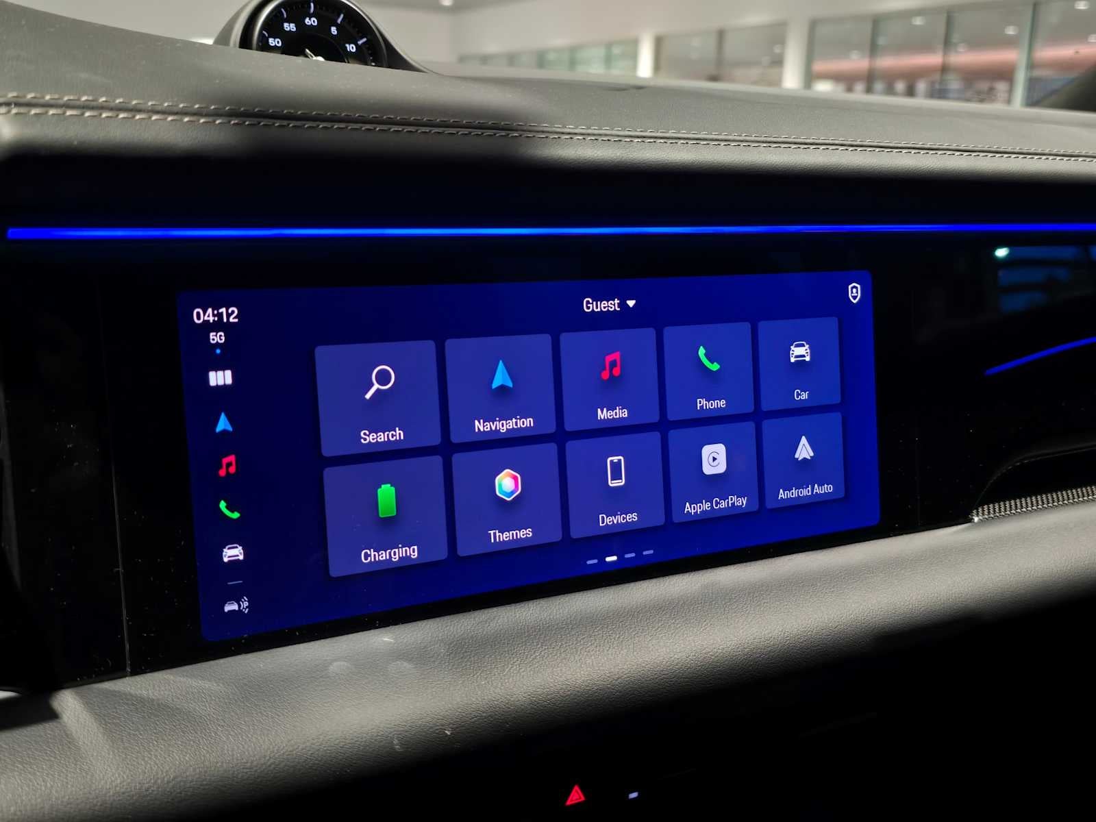 2025 Porsche Macan Electric Turbo