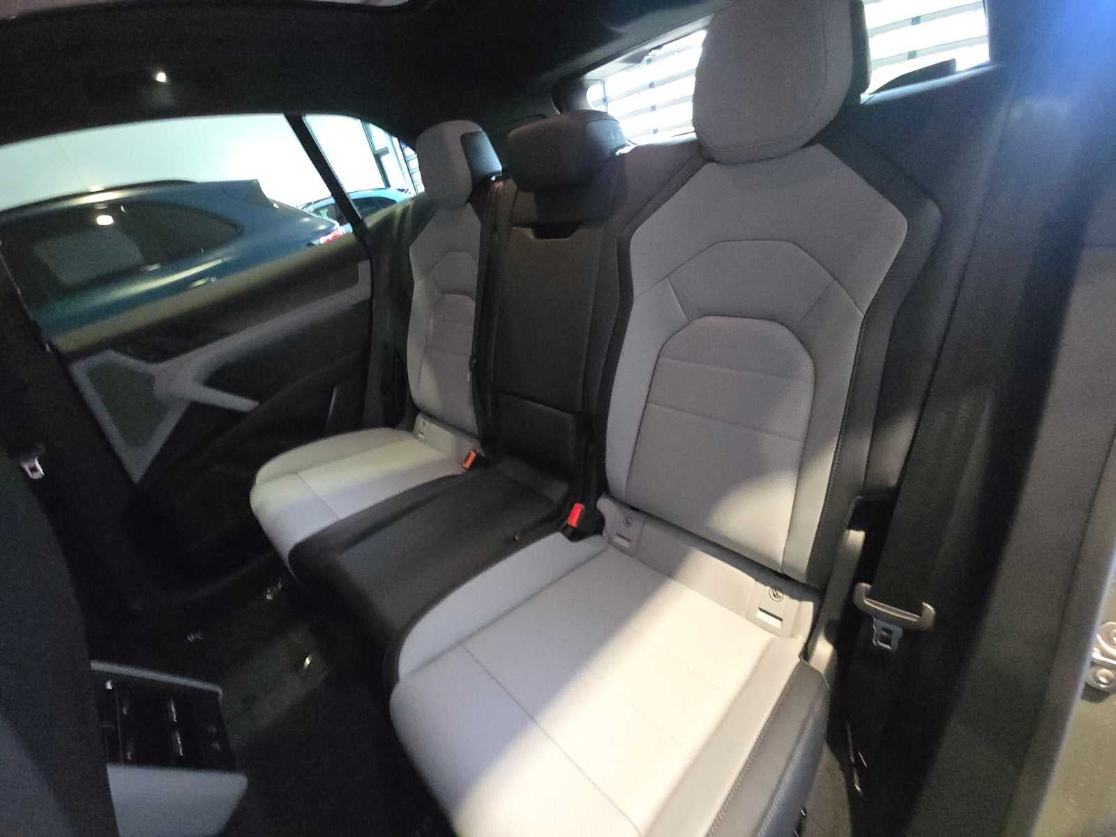 2026 Porsche Cayenne Cayenne Turbo Electric