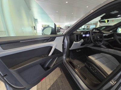 2026 Porsche Cayenne Cayenne Turbo Electric
