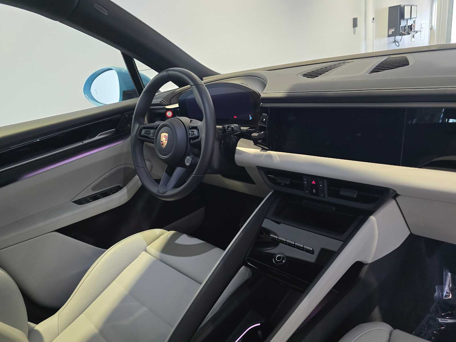 2025 Porsche Macan Macan Electric