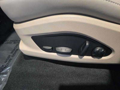 2025 Porsche Macan Electric