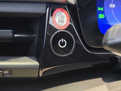 2025 Porsche Macan Electric