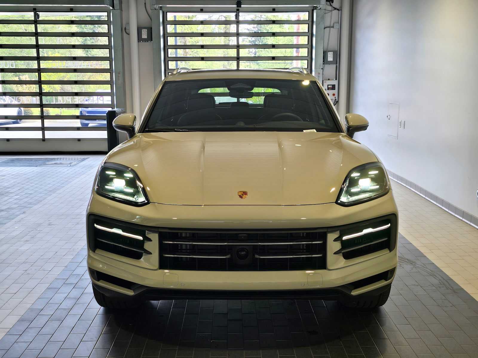 2026 Porsche Cayenne E-Hybrid