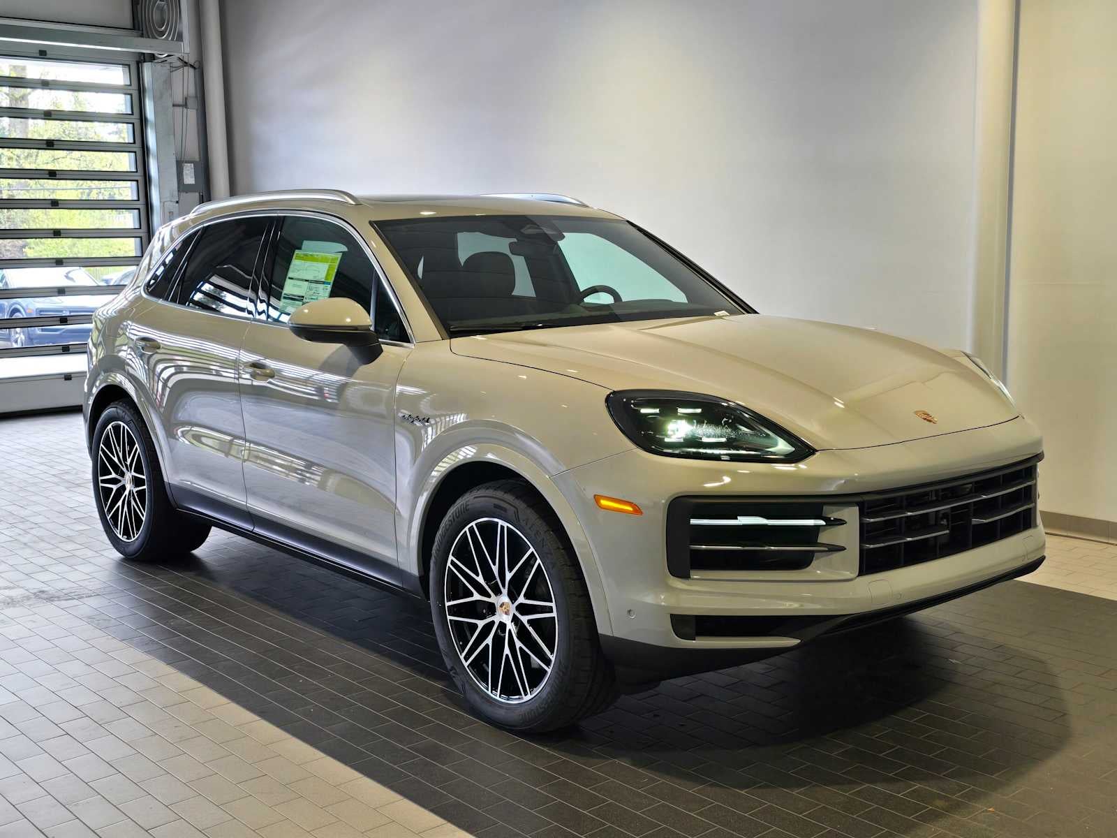 2026 Porsche Cayenne E-Hybrid