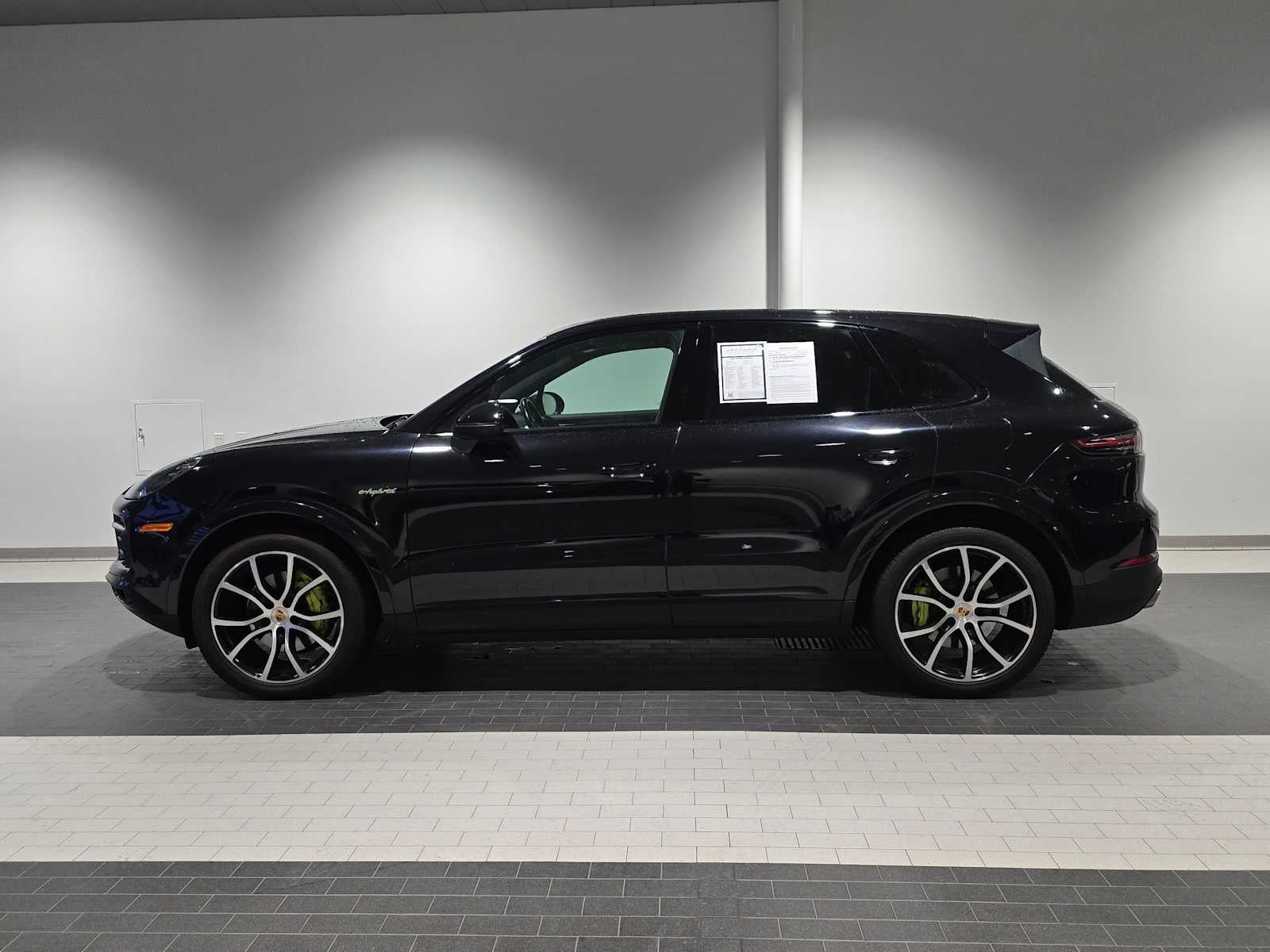 2020 Porsche Cayenne E-Hybrid