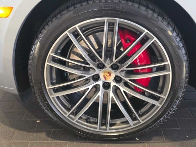 2023 Porsche Macan Macan GTS (MY23)