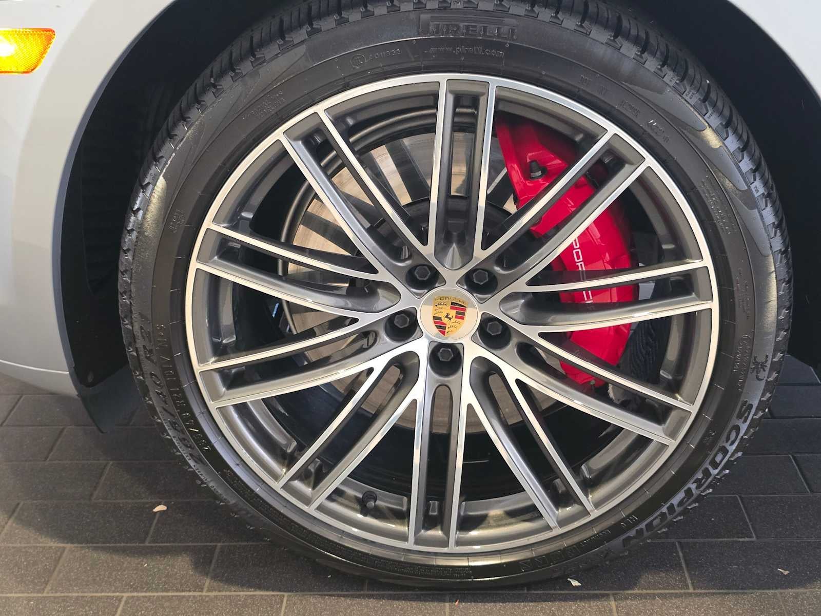 2023 Porsche Macan Macan GTS (MY23)