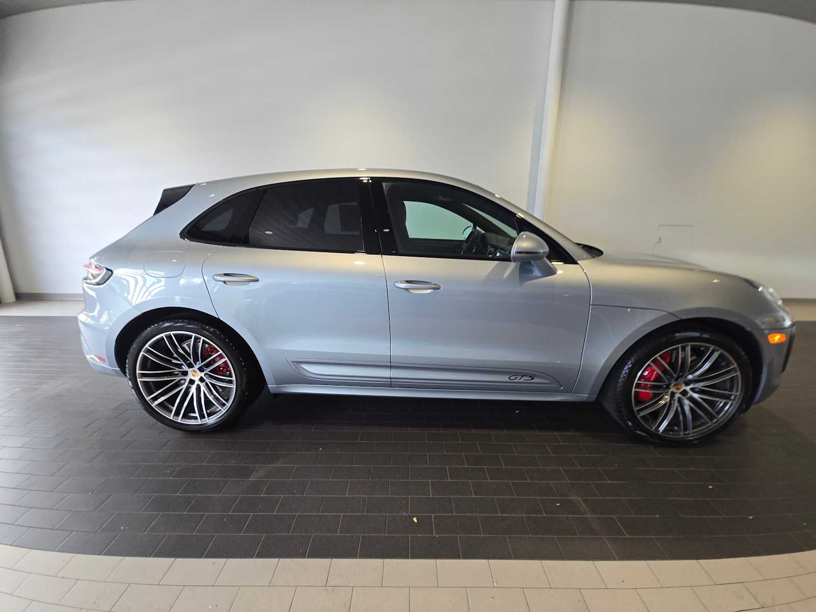 2023 Porsche Macan Macan GTS (MY23)