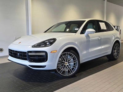 2023 Porsche Cayenne Turbo