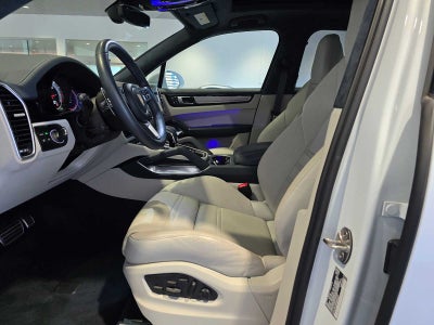 2023 Porsche Cayenne Turbo