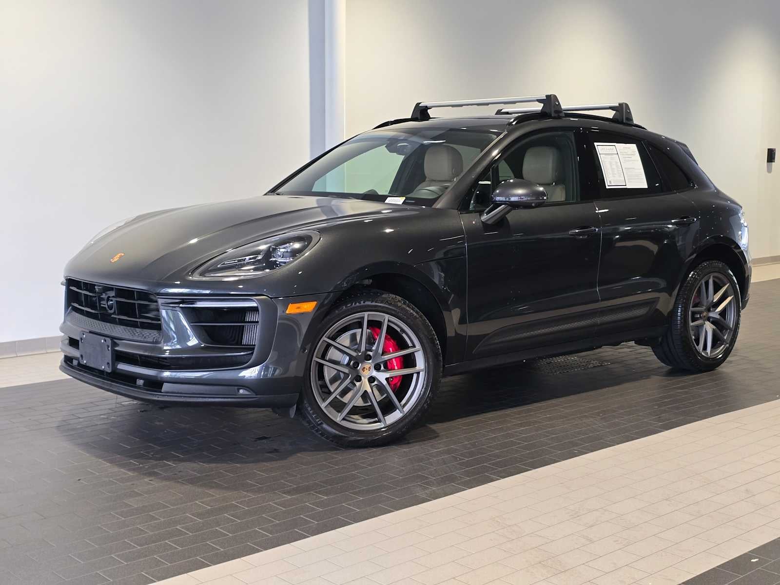 2023 Porsche Macan