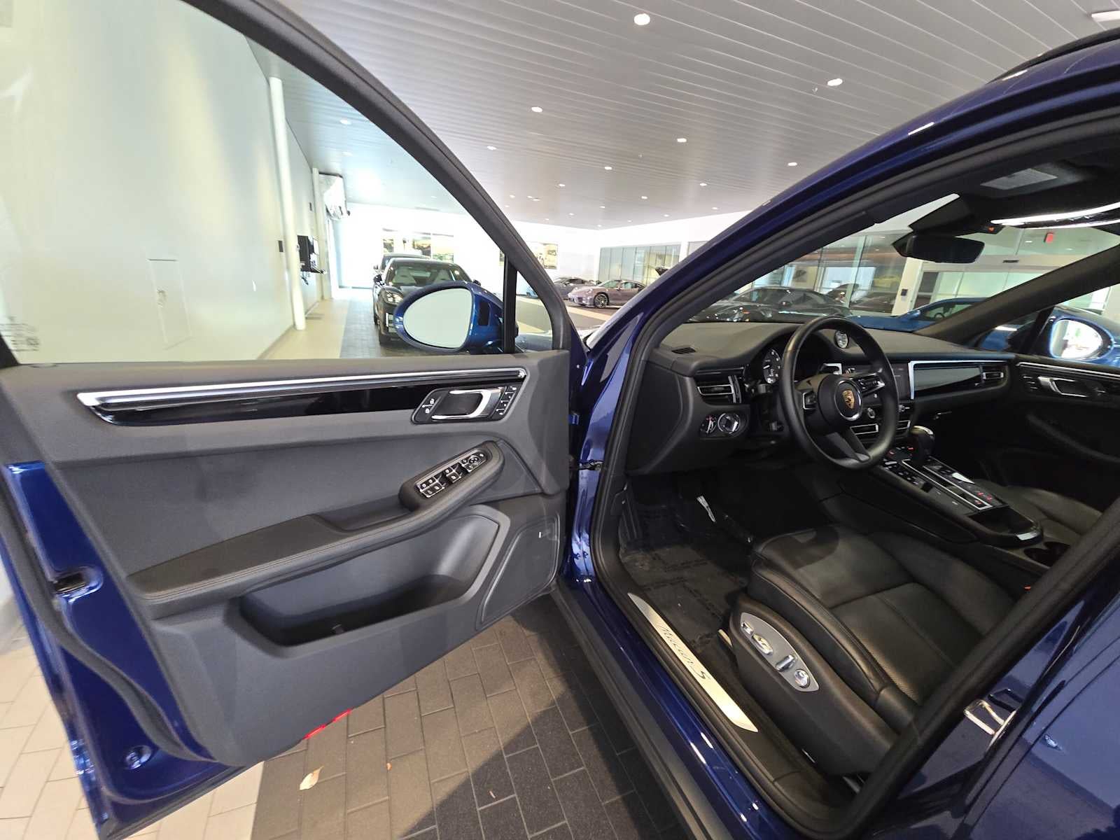 2024 Porsche Macan Macan S (MY24)