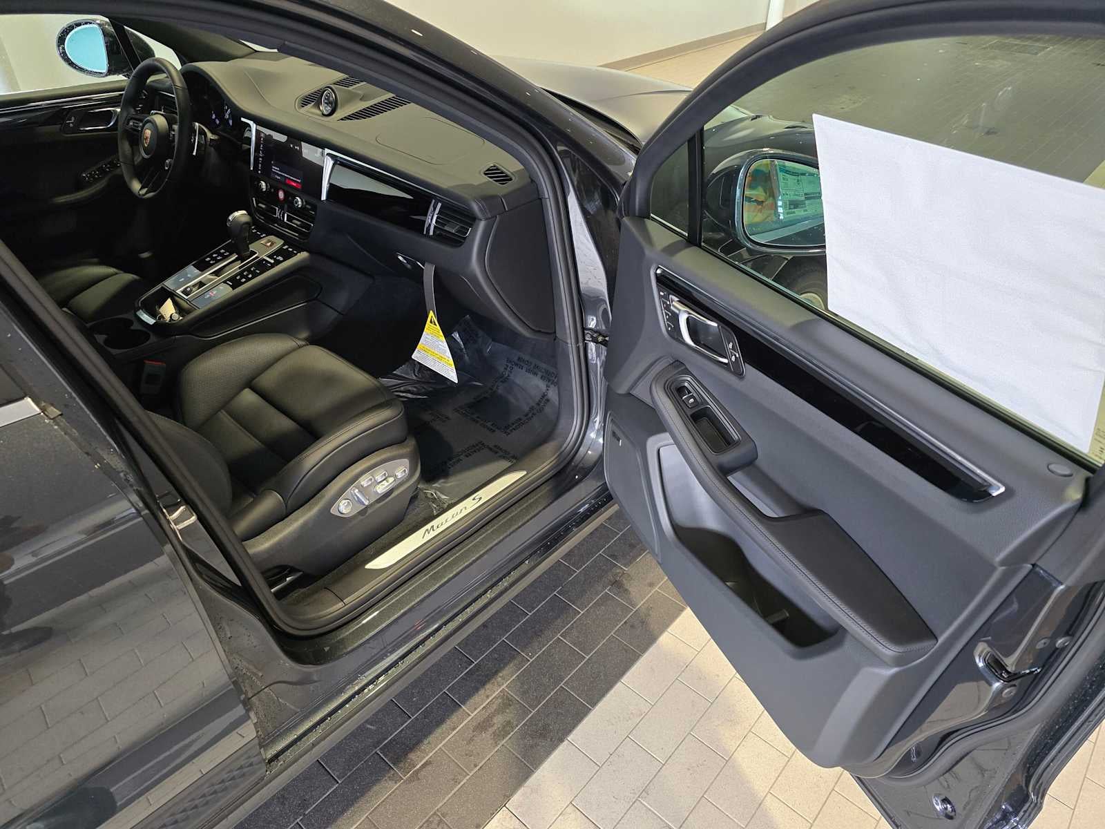 2026 Porsche Macan S