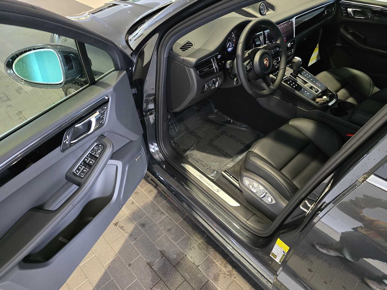 2026 Porsche Macan S