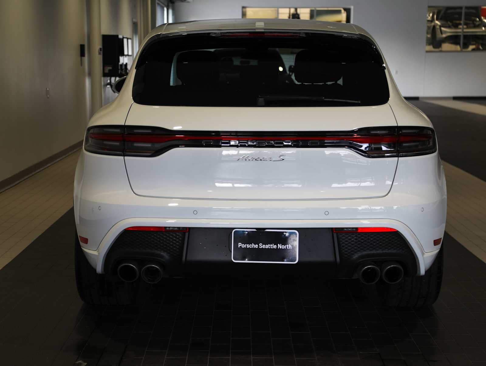 2025 Porsche Macan Macan S