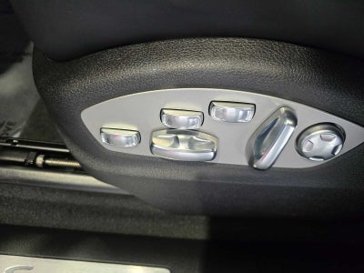 2025 Porsche Macan S