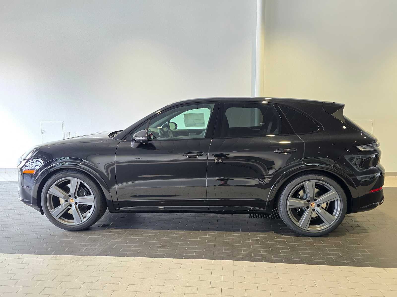 2026 Porsche Cayenne GTS