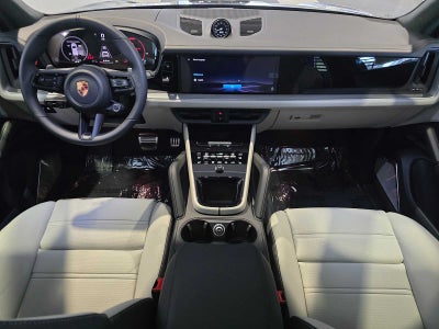 2026 Porsche Cayenne GTS