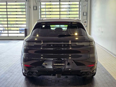 2026 Porsche Cayenne GTS