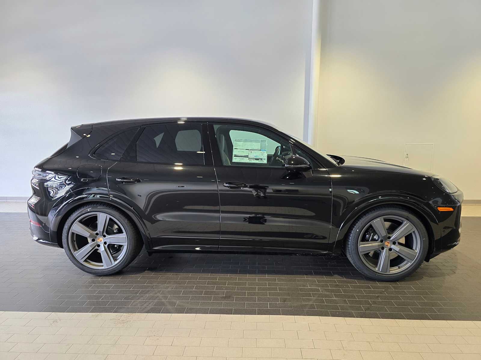 2026 Porsche Cayenne GTS