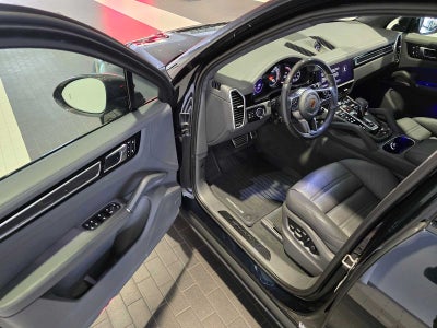 2023 Porsche Cayenne GTS