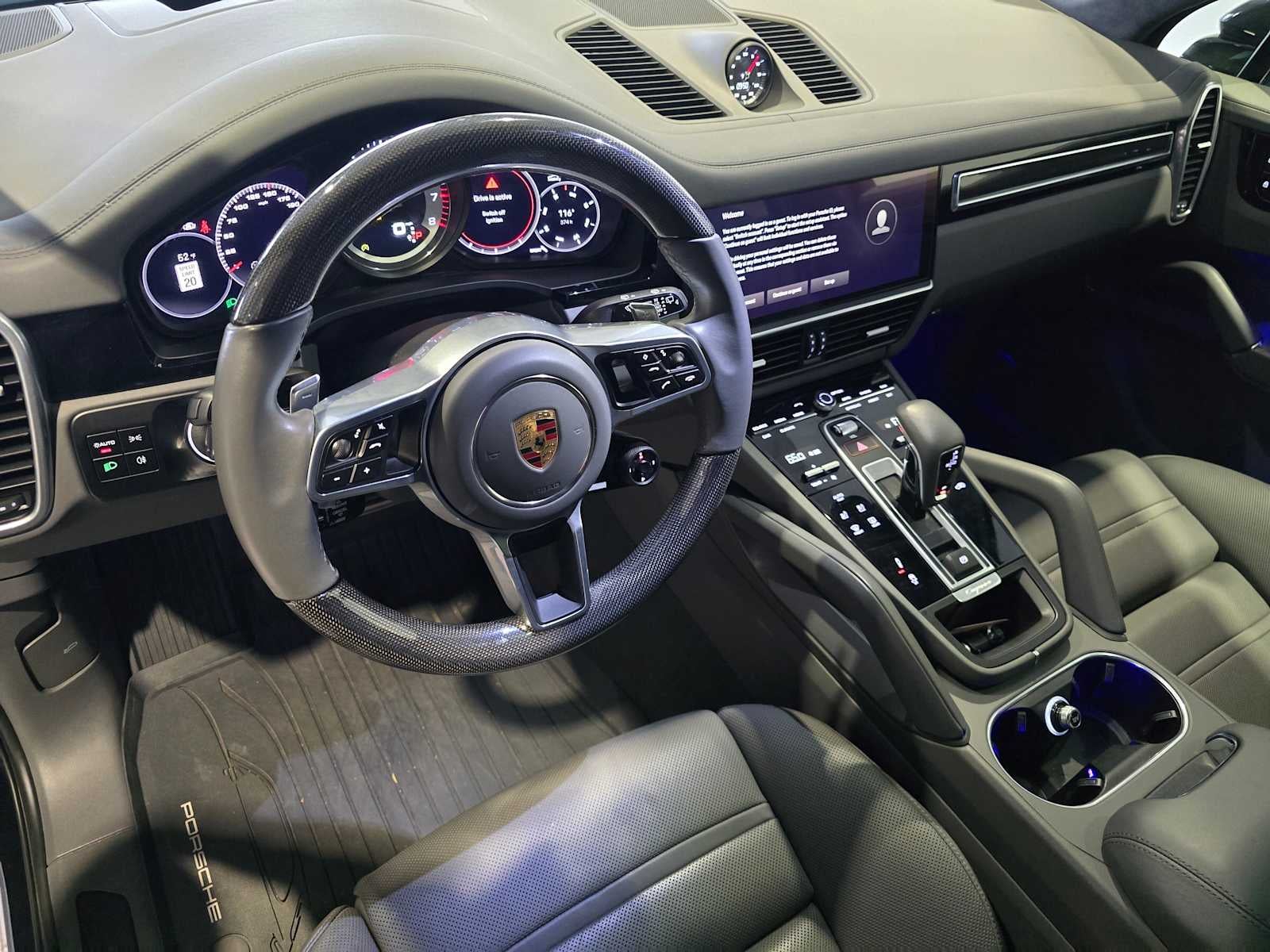 2023 Porsche Cayenne GTS