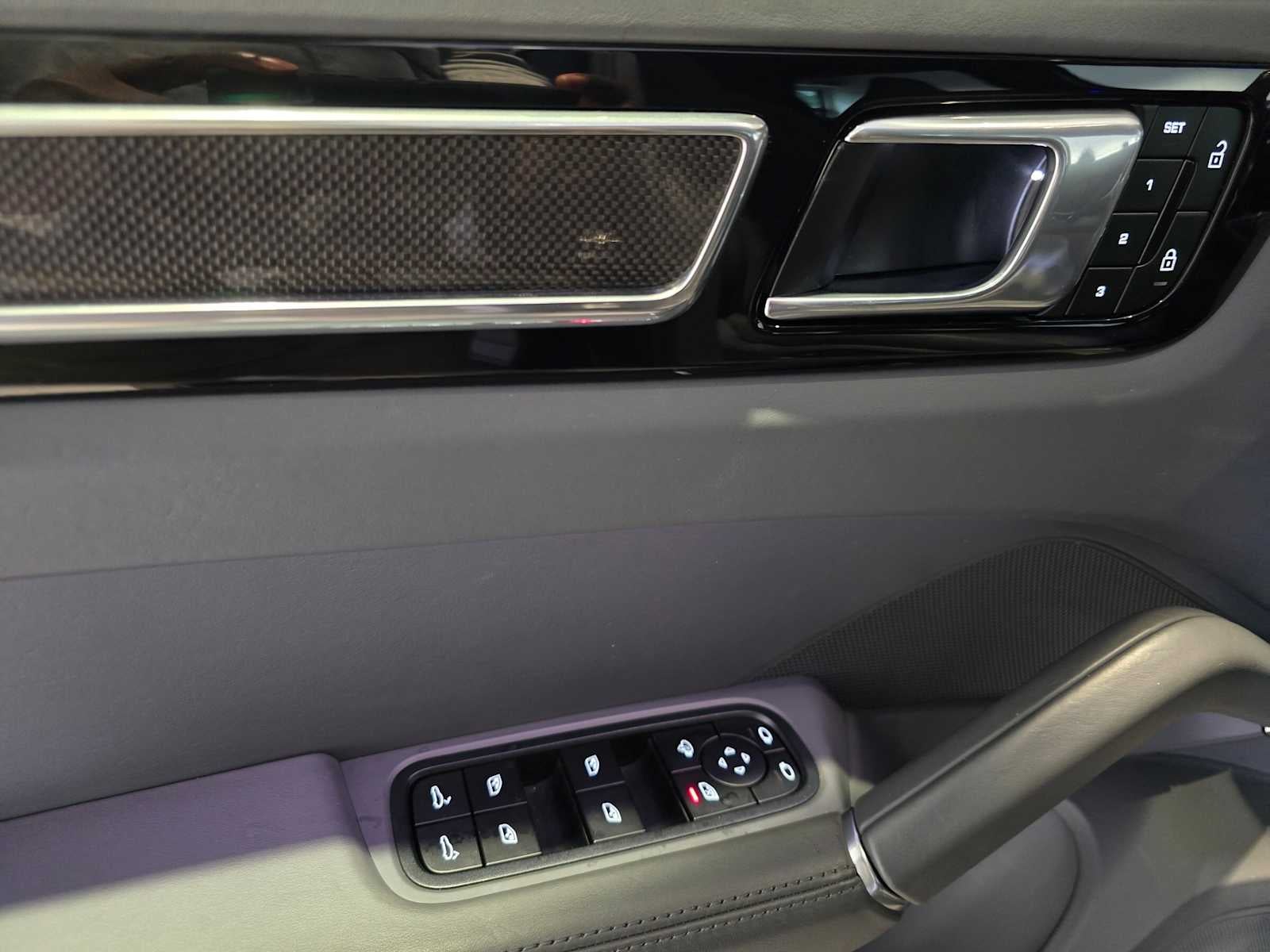 2023 Porsche Cayenne GTS