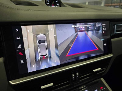 2023 Porsche Cayenne GTS