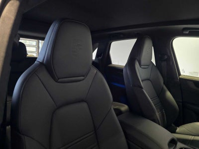 2026 Porsche Cayenne GTS