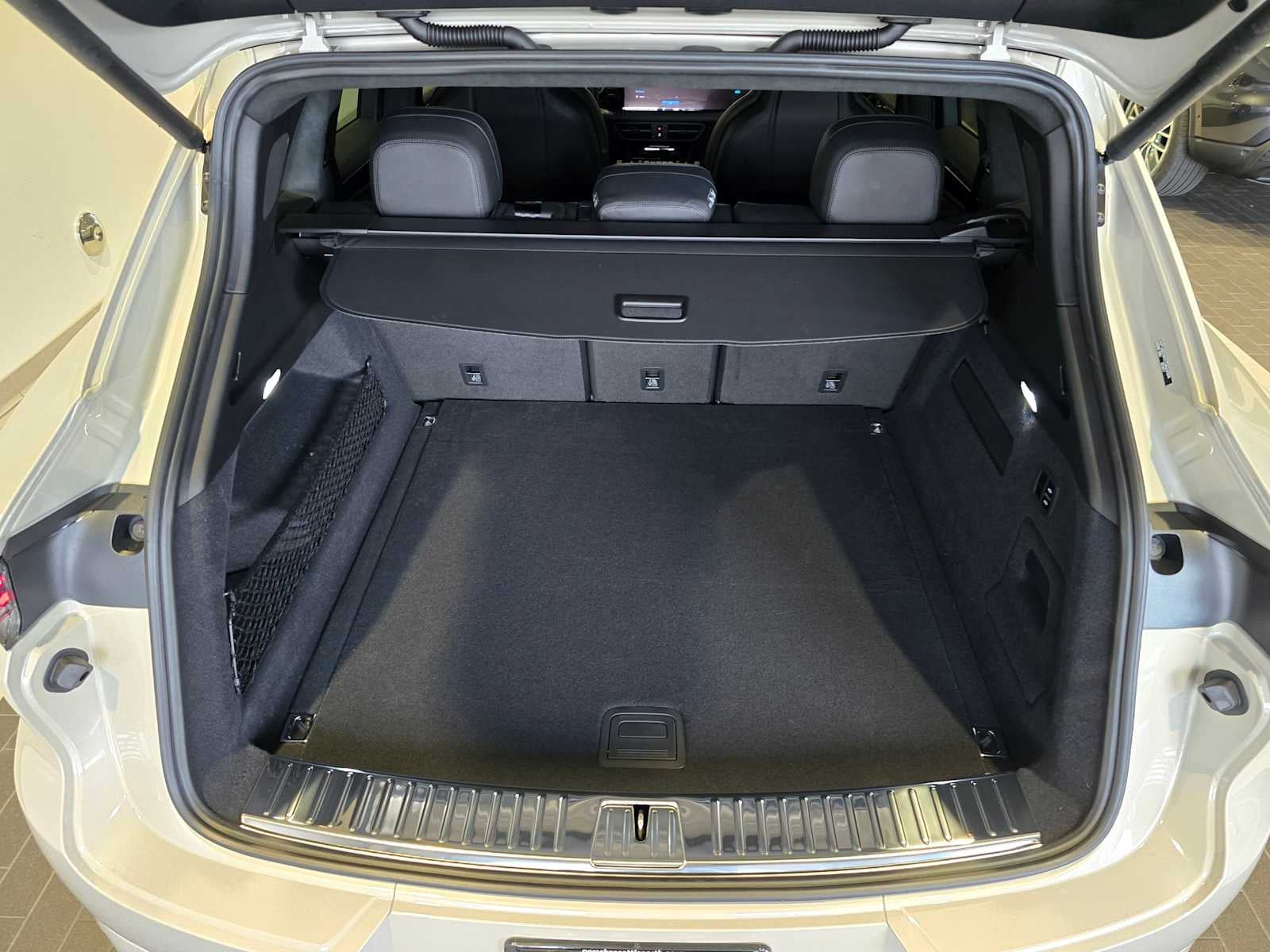 2026 Porsche Cayenne GTS