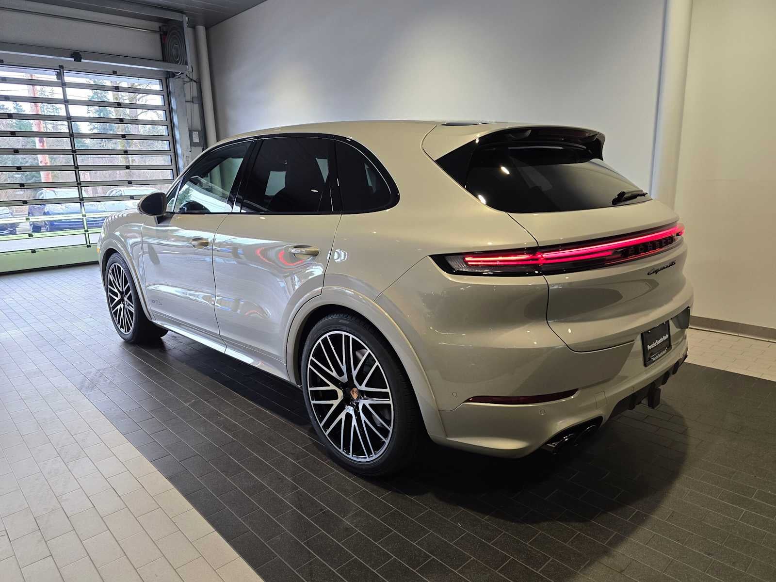 2026 Porsche Cayenne GTS