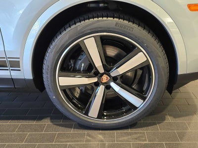 2026 Porsche Cayenne Base