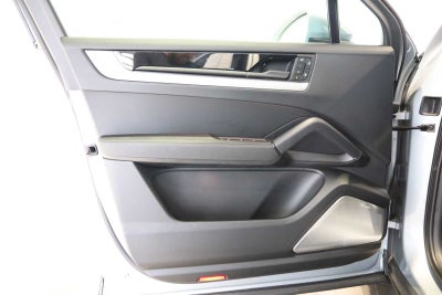 2024 Porsche Cayenne Cayenne Coupe