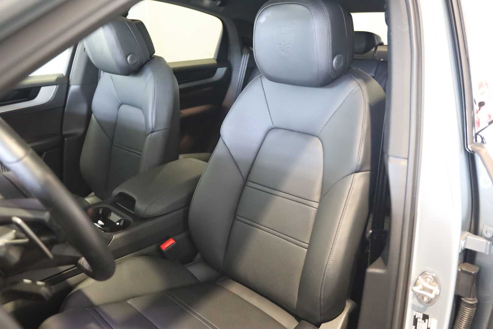 2024 Porsche Cayenne Cayenne Coupe