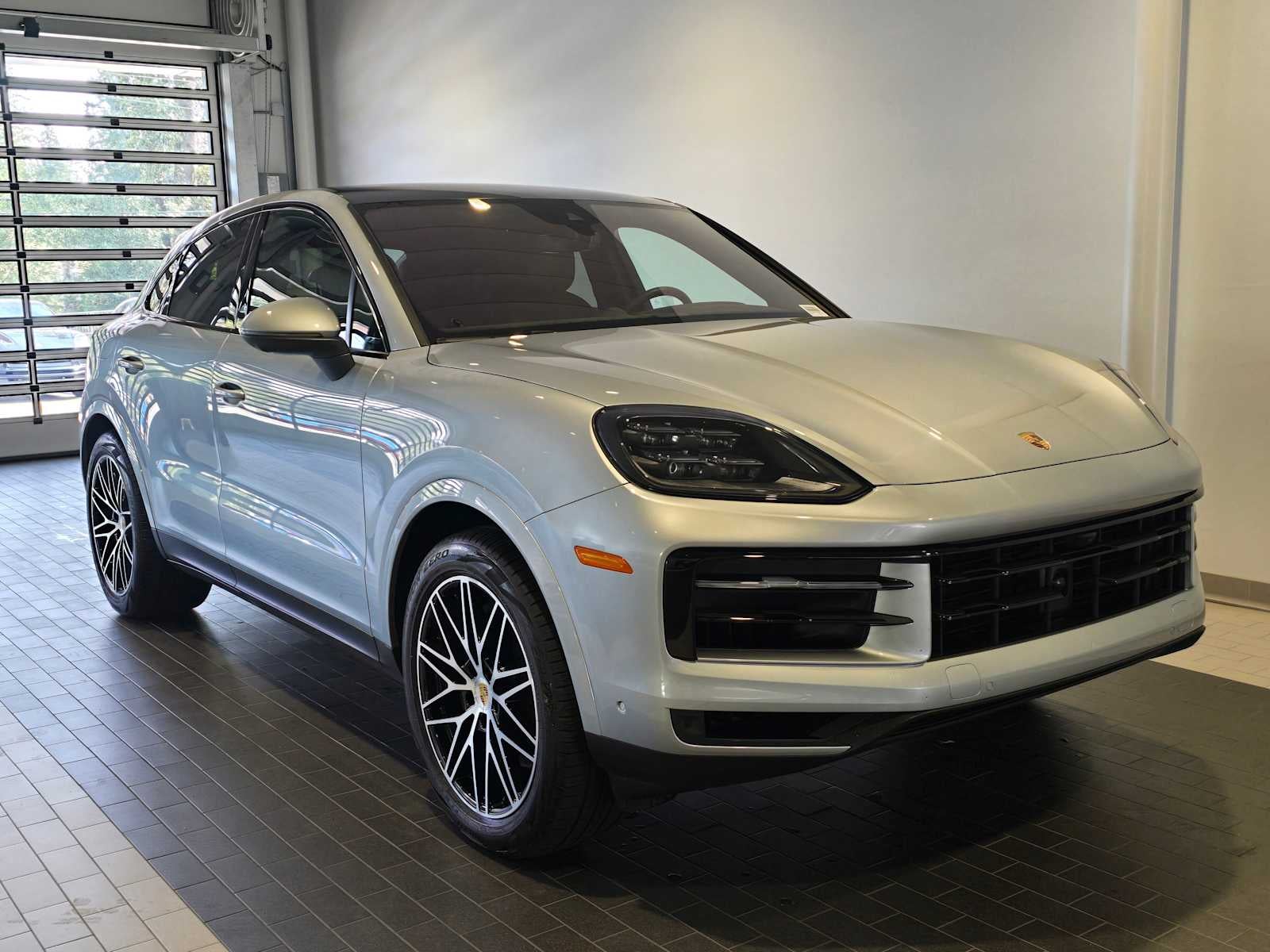 2024 Porsche Cayenne Base