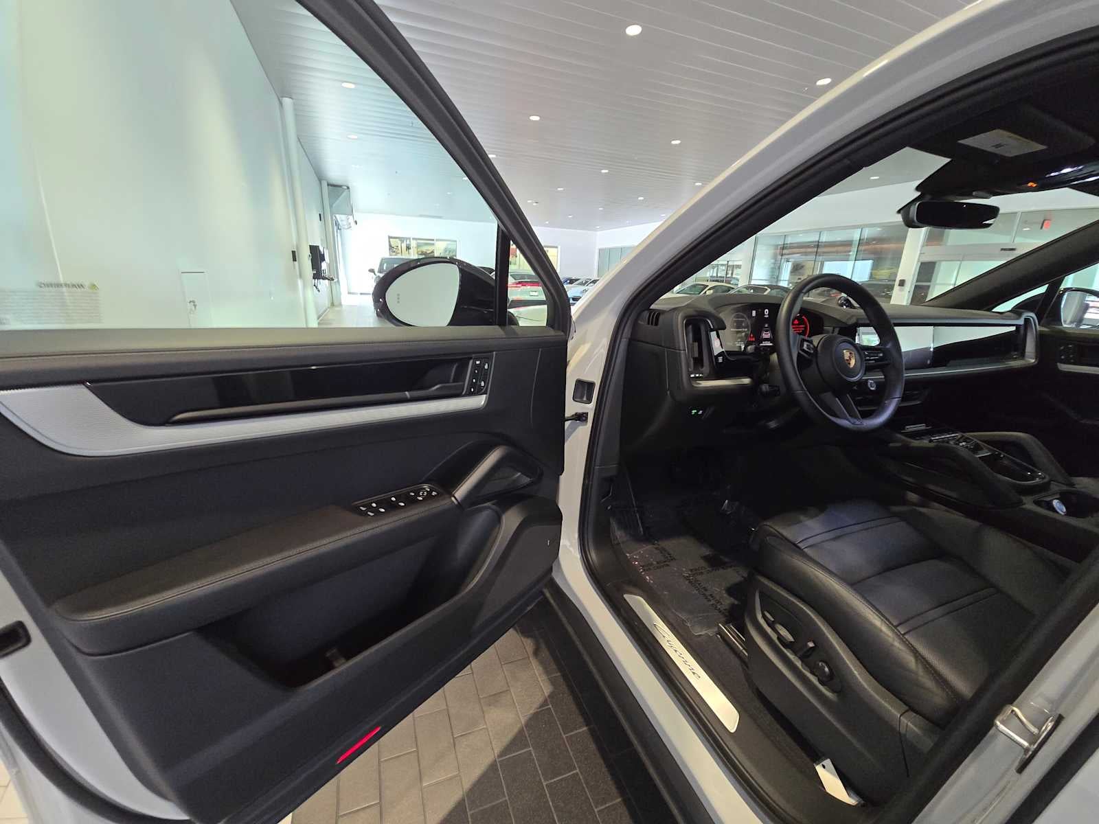 2025 Porsche Cayenne Cayenne Coupe