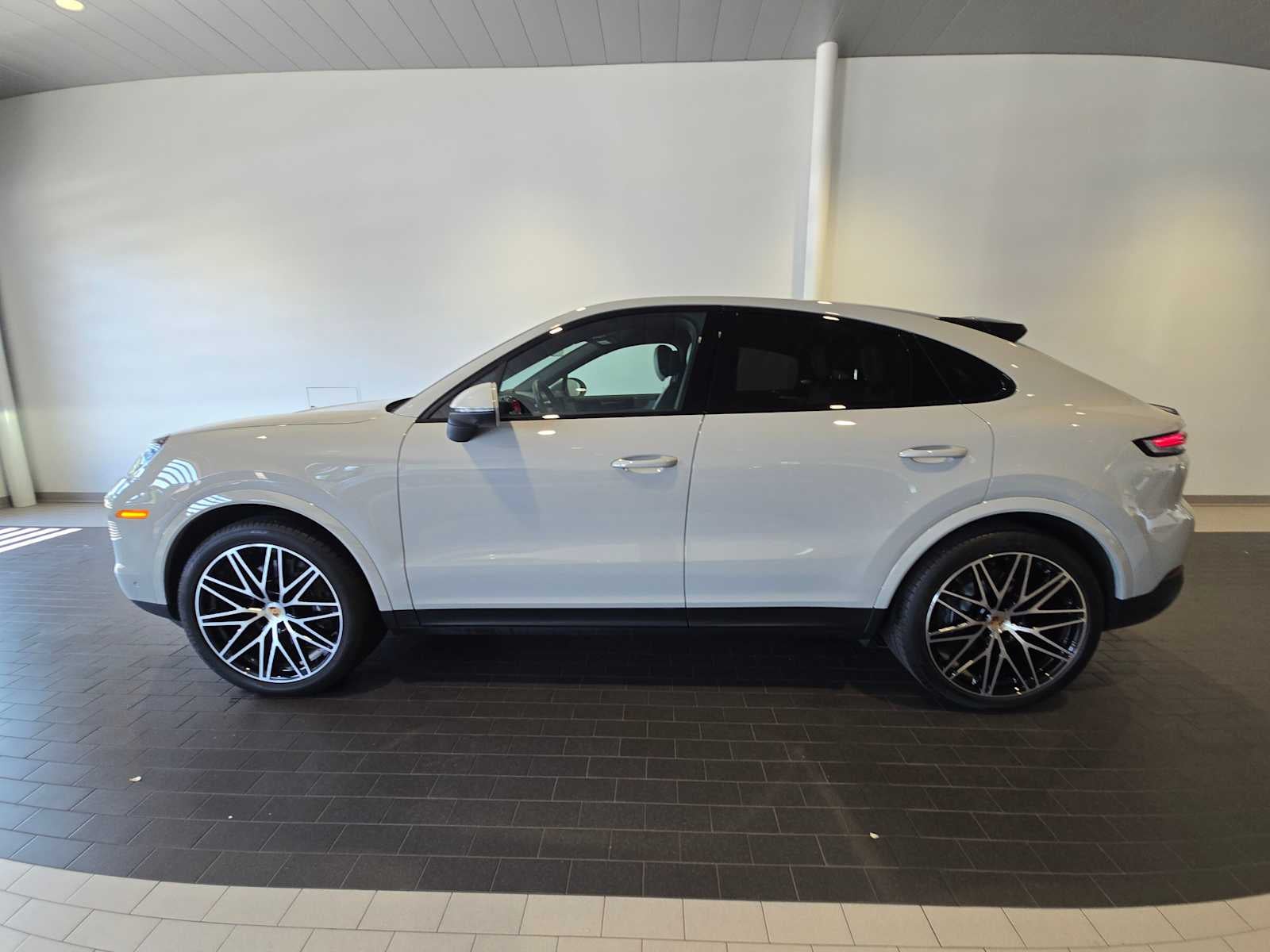 2026 Porsche Cayenne Cayenne Coupe