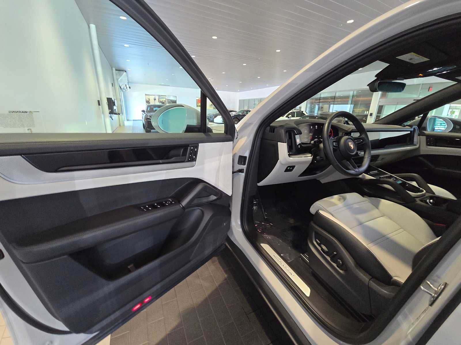 2026 Porsche Cayenne Cayenne Coupe
