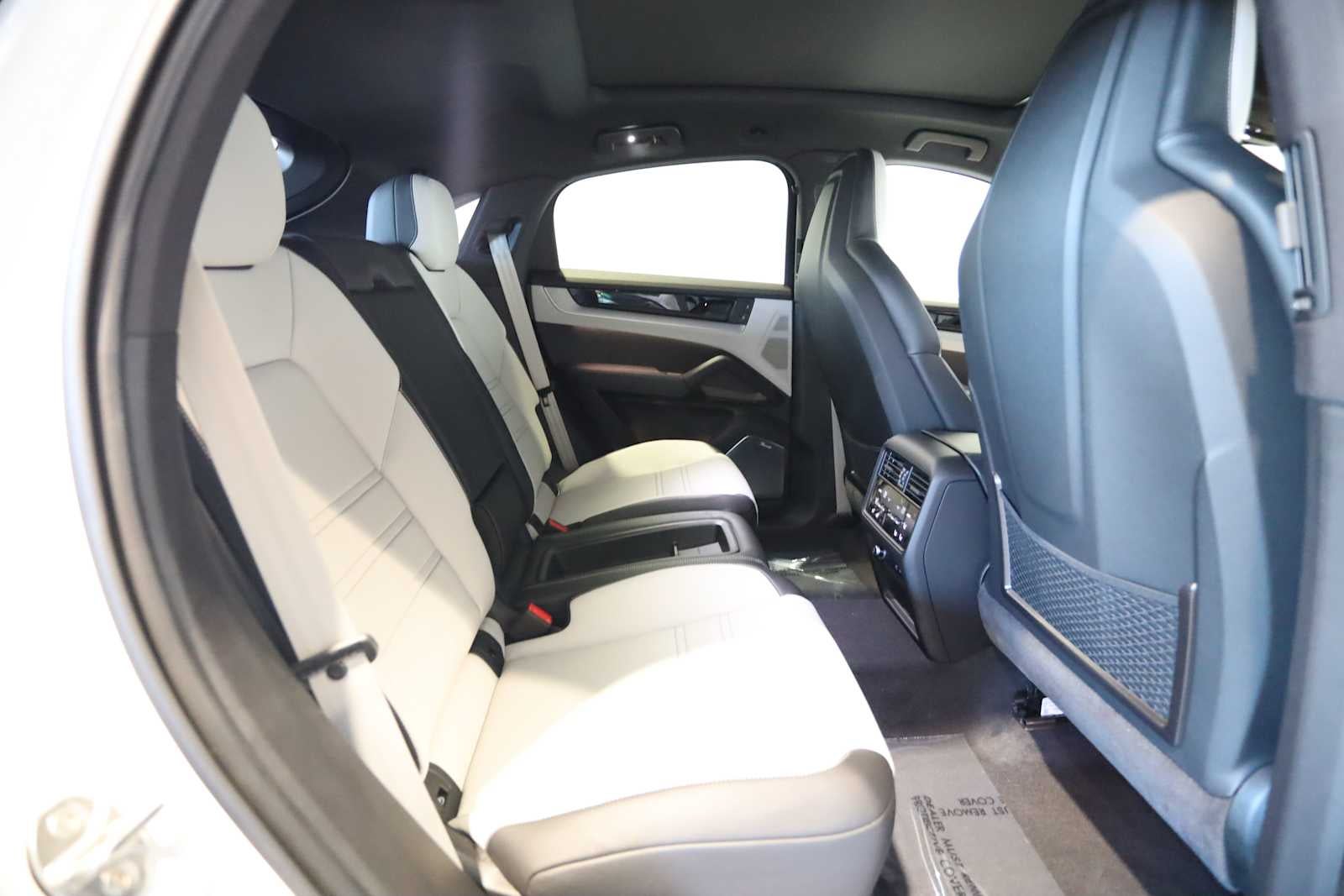 2026 Porsche Cayenne Cayenne Coupe