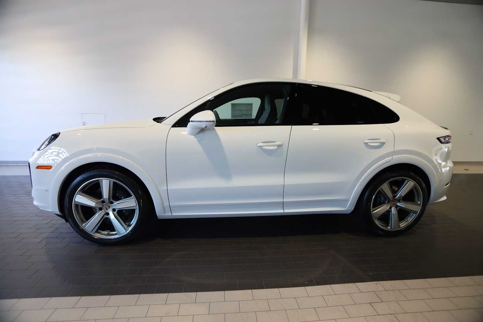 2026 Porsche Cayenne Cayenne Coupe