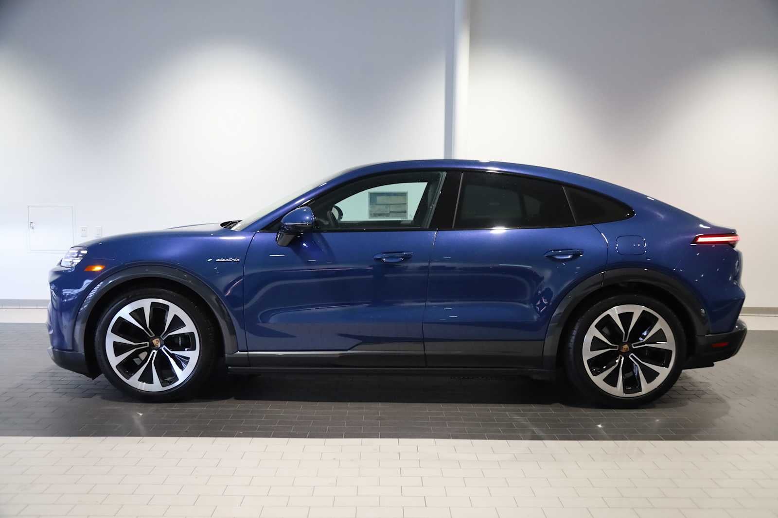 2026 Porsche Cayenne Cayenne Coupe Electric