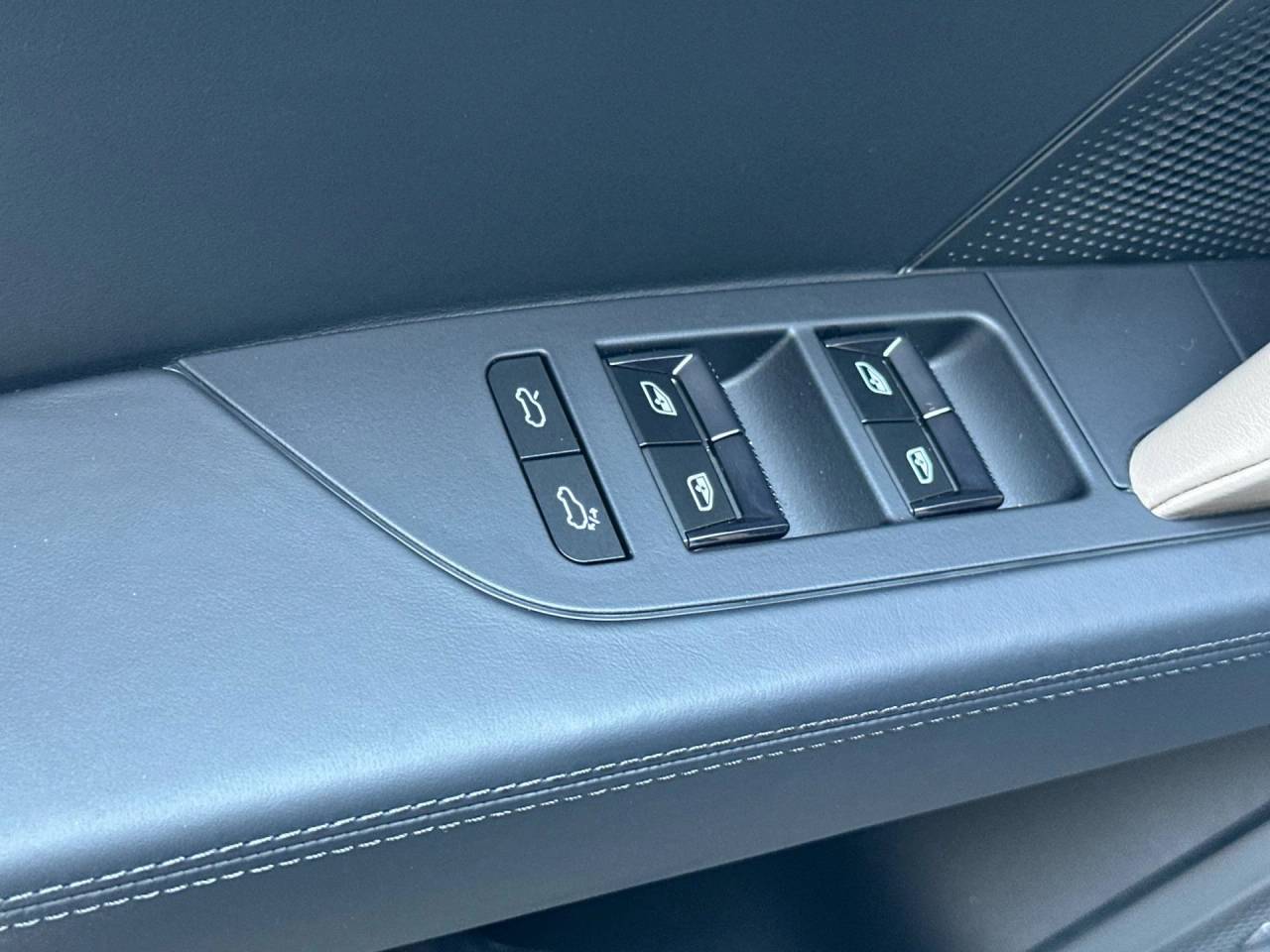 2026 Porsche Cayenne Cayenne Coupe Electric