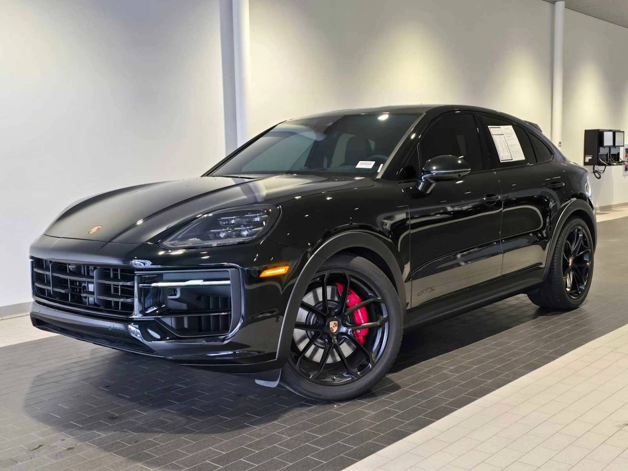 2025 Porsche Cayenne Coup GTS