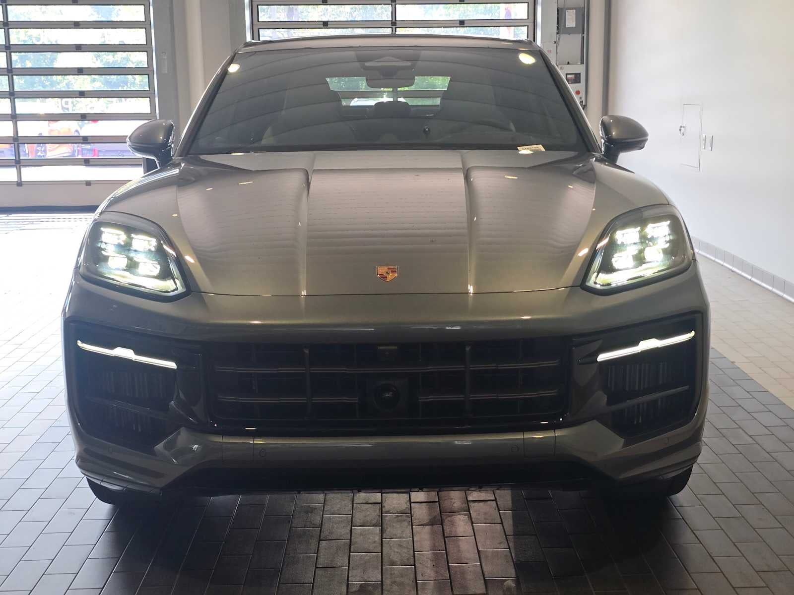 2026 Porsche Cayenne Cayenne GTS Coupe