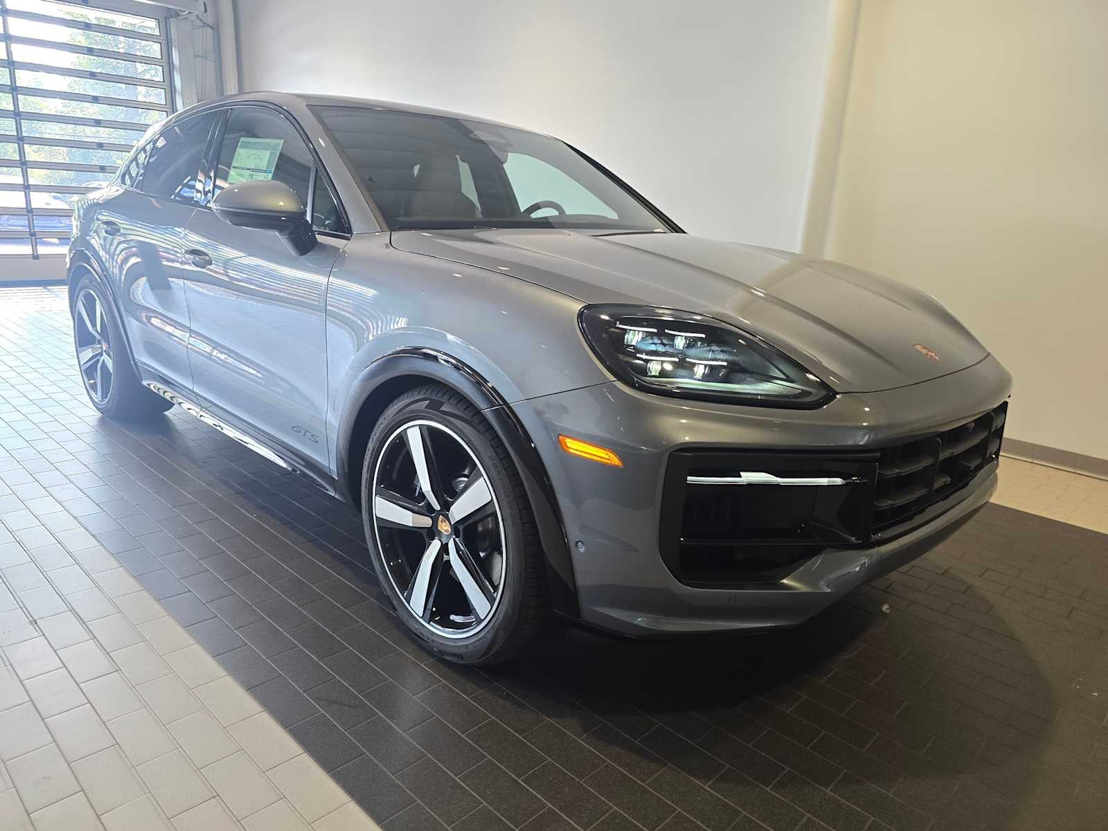 2026 Porsche Cayenne Cayenne GTS Coupe